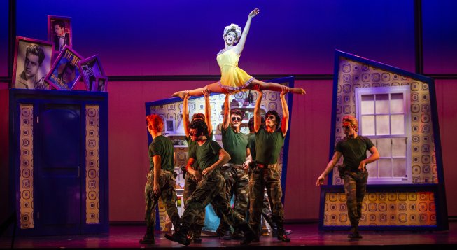 Grease © Giulia Marangoni
