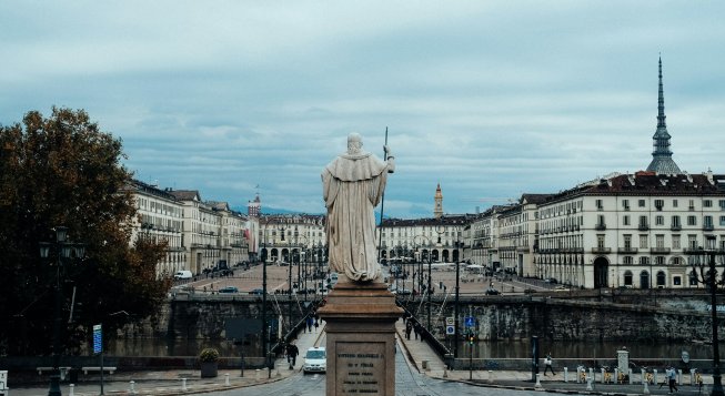Torino: piazza Vittorio Veneto vista dalla Gran Madre © Fabio Fistarol / Unsplash