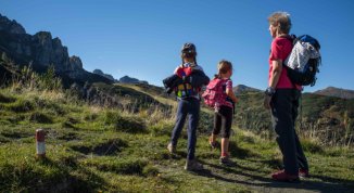 Vacanze estive in Tirolo per tutta la famiglia: ecco i viaggi multigenerazionali per bambini, genitori e nonni