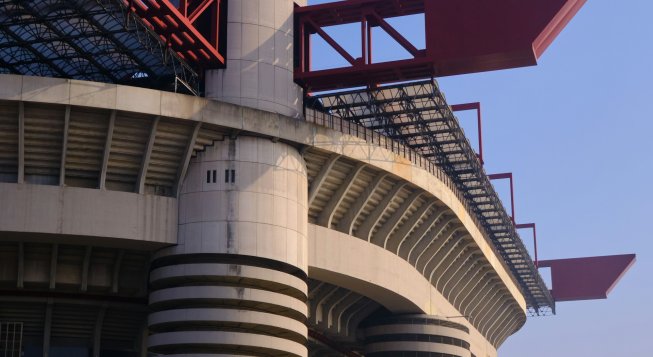 Stadio San Siro © Pierre Antona / Unsplash