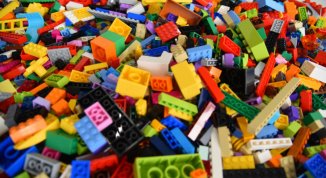 Brick a Carpiano: Mattoncini in mostra