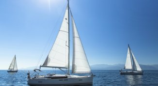 Comprare una barca a vela o un catamarano, consigli e suggerimenti