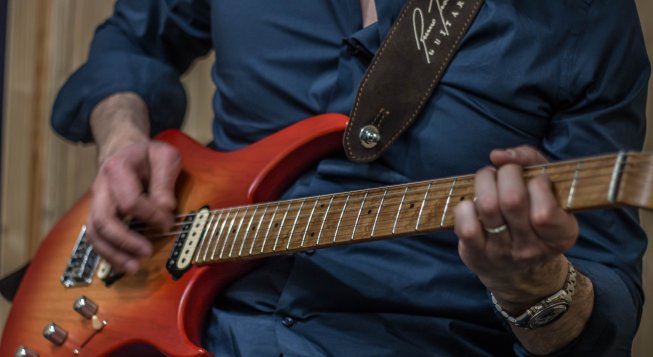 ©GuitarLab