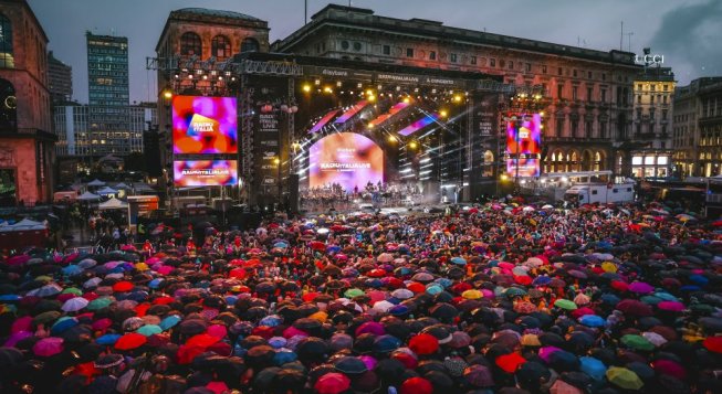 Radio Italia Live sotto la pioggia