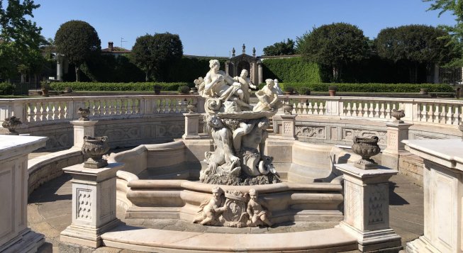 Villa Litta, Ninfeo