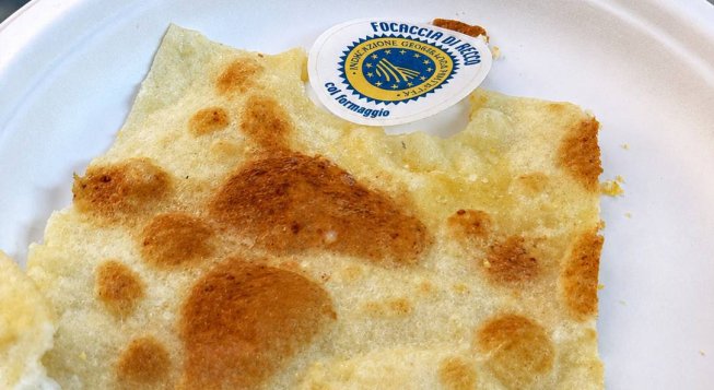 Focaccia di Recco © Ancila Mettekkatt