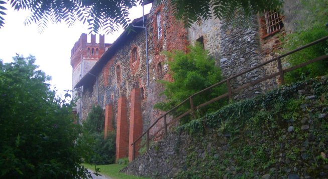 Castello di Castellamonte © Laurom / Wikimedia Commons