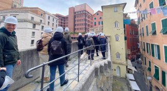 Un'isola medioevale nel cuore di Genova: visita con degustazione di prodotti liguri