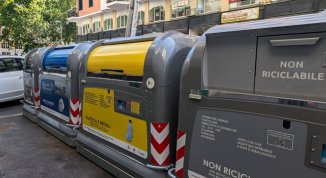 Amiu Genova, i nuovi cassonetti alla Foce per migliorare la raccolta differenziata