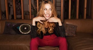 Tina Friml, stand-up comedy