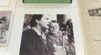 Per un’antologia delle ombre, mostra di Gaia De Megni in omaggio alle donne che hanno concorso alla Costituzione della Repubblica