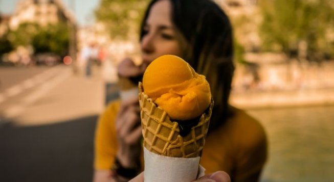 Gelato ©  Stéphan Valentin / Unsplash