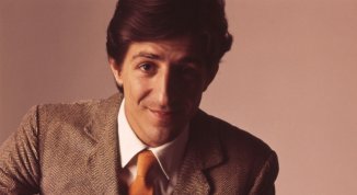 Milano per Gaber 2026: spettacoli e incontri con Oblivion, Levante, Bernardini, Iacchetti, Brunori Sas, Dix e Kessisoglu