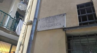 A Genova c'è salita della Fava Greca: perché si chiama così e dove si trova