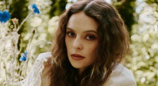 Instore tour di Francesca Michielin: incontro e firmacopie per la presentazione del nuovo album Magia Bianca