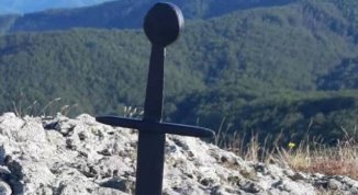 Spada nella Roccia del Gifarco e Roccabruna, escursione tra Val Trebbia e Val d'Aveto