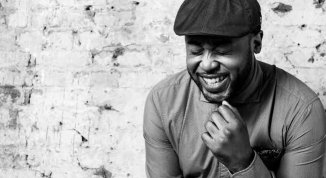 Tony Momrelle (Incognito) in concerto