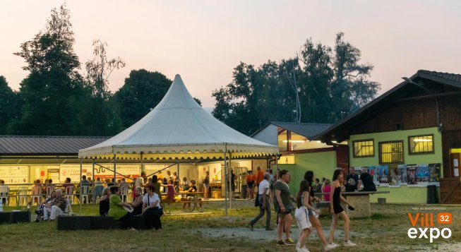 Villexpo 2026 a Villanova Canavese: luna park, concerti e street food al parco Due Laghetti