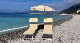 Spiagge libere a Chiavari: ombrelloni e lettini a 5 euro. Come funziona