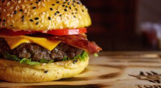 Mercato Europeo a Savona 2026 con street food dal mondo e artigianato