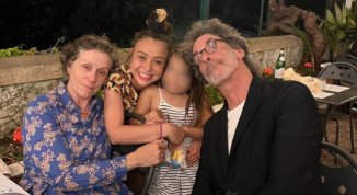 Hollywood a Genova: Frances McDormand e Joel Coen in visita tra centro storico e locali della città