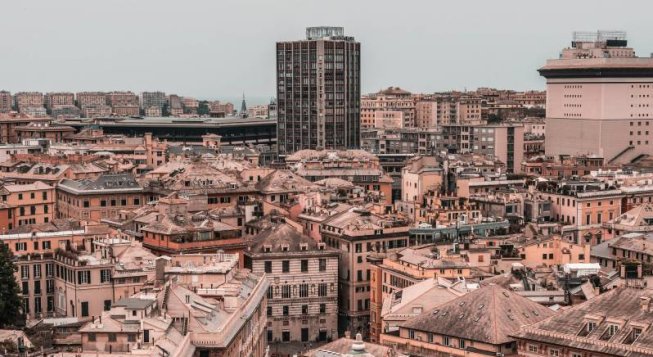 Genova ©  Folco Masi/unsplash.com