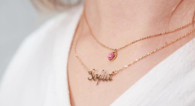 Collana con nome in oro