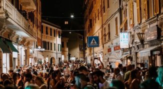 Metti una sera a Nervi 2026: shopping, musica e mercatino di artigianato