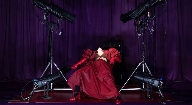 Casa di bambola, spettacolo di Ivonne Capece dall'opera di Henrik Ibsen