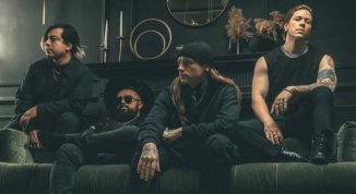 Catch Your Breath in concerto - Not Broken Enough Euro/Uk Tour