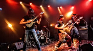 I Died Once a Genova: 'Void' in versione acustica da GuitarLab