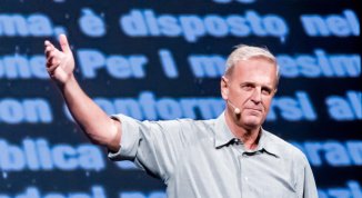 Enrico Bertolino in Una serata di ordinaria ironia - Estate al Castello 2026