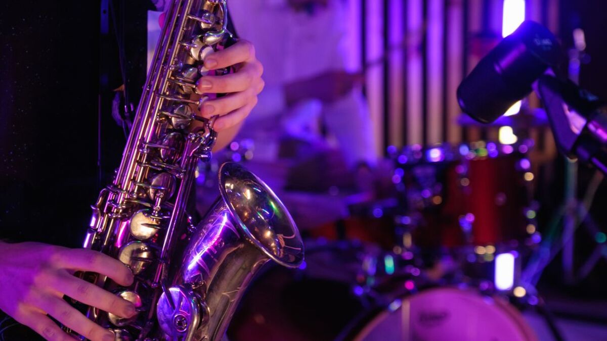 GeGè Telesforo in concerto a Castelvecchio di Rocca Barbena