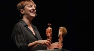 Venti di risate, di e con Debora Villa - Parco Tittoni 2026