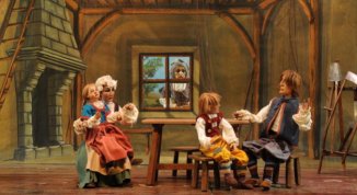 Hansel e Gretel, spettacolo di marionette della compagnia Carlo Colla & Figli
