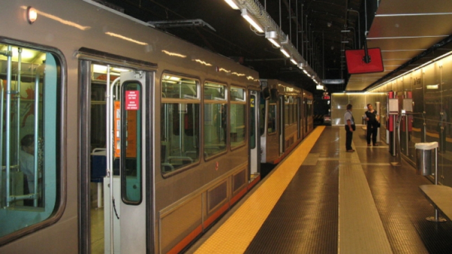 Twice25 e Rinina25, wikipedia commons