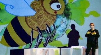 Ape Pina, spettacolo per bambini di e con Vania Pucci