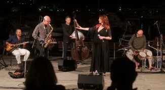 Camogli, vigilia di Ferragosto con il concerto degli Abrasileirados in piazza Colombo
