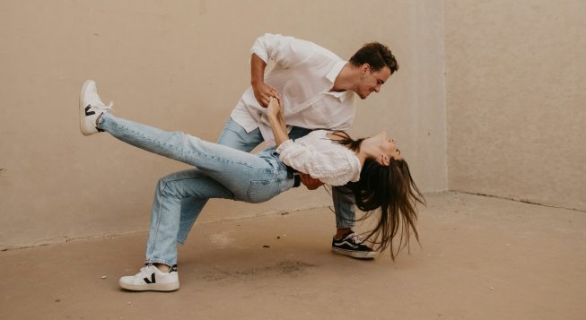 Ballo © Allyssa Sayers/unsplash.com