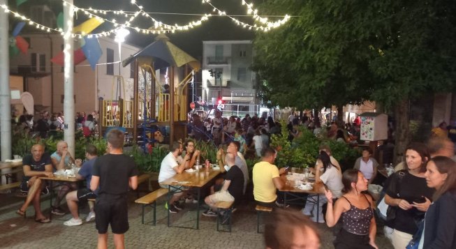 © FB - Gli Amici di Gattorna in piazza
