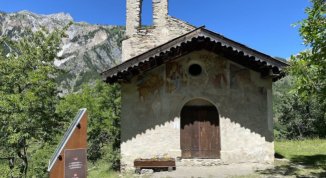 Custodi in quota: alla scoperta delle cappelle affrescate di Bardonecchia