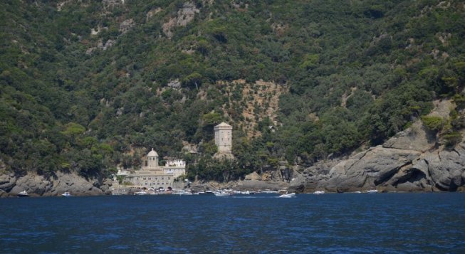 Abbazia di San Fruttuoso © Ancila Mettekkatt