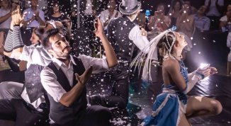 Petit Cabaret 1924, spettacolo di circo, swing e danza contemporanea