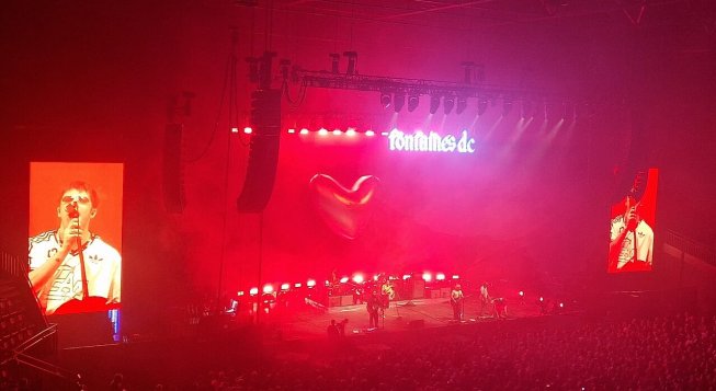 FONTAINES D.C.