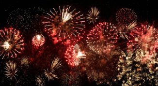 Sagra del fuoco di Recco 2026 tra fuochi d'artificio, sparata dei mascoli e stand gastronomici. Il programma