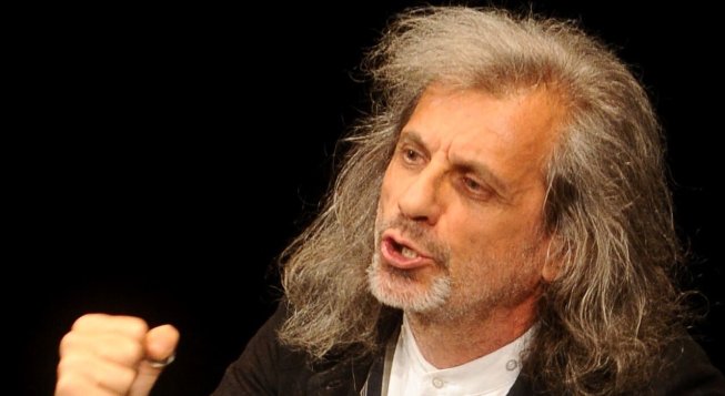 Alessandro Bergonzoni - Arrivano i Dunque al Teatro Ristori di Verona
