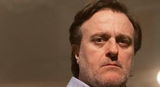Incendi, spettacolo di Wajdi Mouawad con Filippo Dini e la regia di Marco Lorenzi