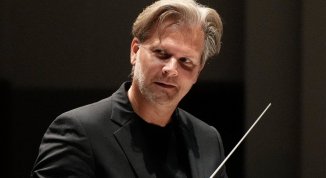 Grand Concerto di Capodanno dell’Orchestra del Teatro Carlo Felice, dirige Christopher Franklin