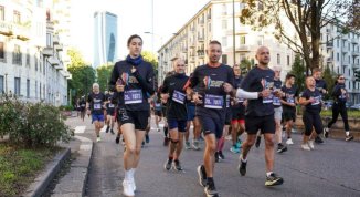 Salomon Running Milano 2026: data, percorso e modelli di inclusività