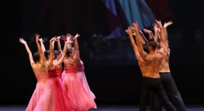 LA VIE EN ROSE BOLERO